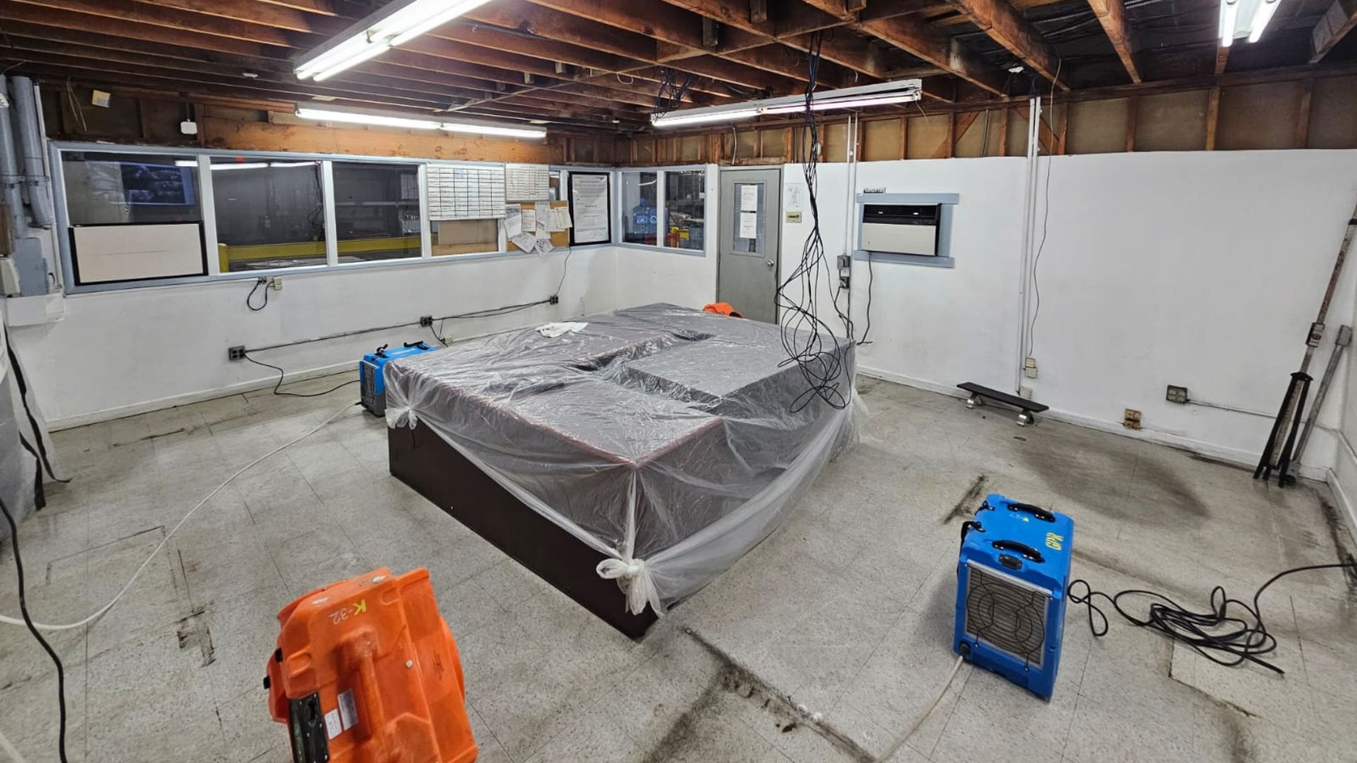 Flash Chamber Water Damage Drying - Green Planet Restoration Santa Clarita Flash Chamber Water Damage Drying - Green Planet Restoration Santa Clarita